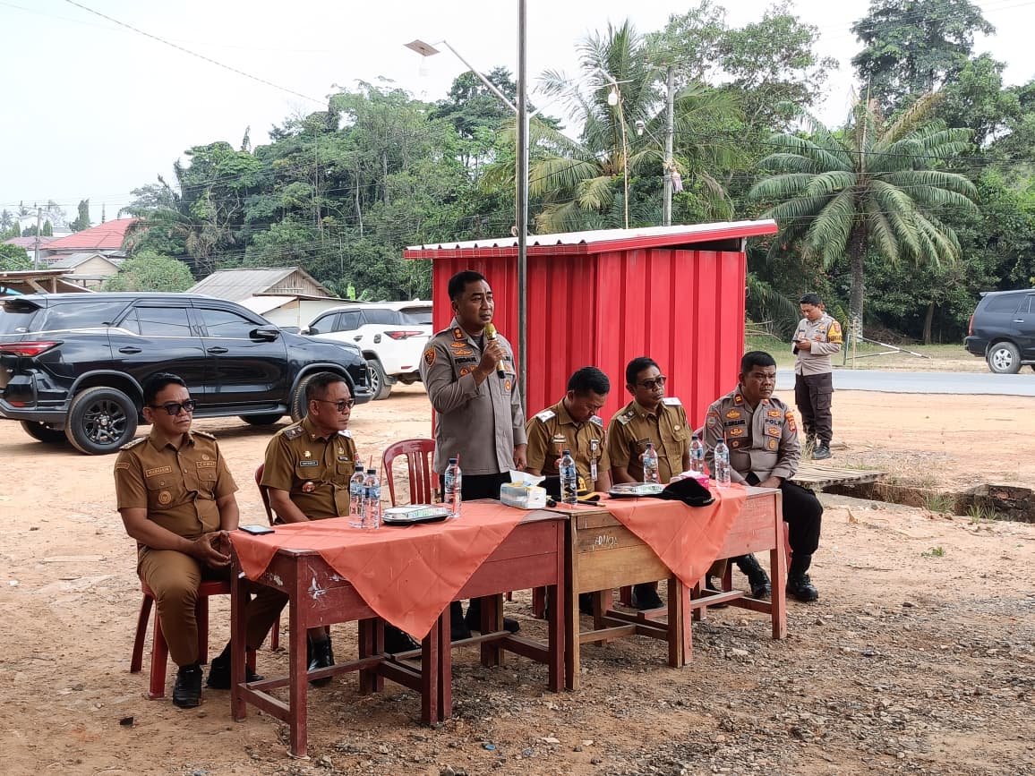 Polres Mesuji Dukung Pengendalian Inflasi Daerah, Lakukan Kolaborasi Penyaluran Beras SPHP dan Pengamanan Pasar Murah